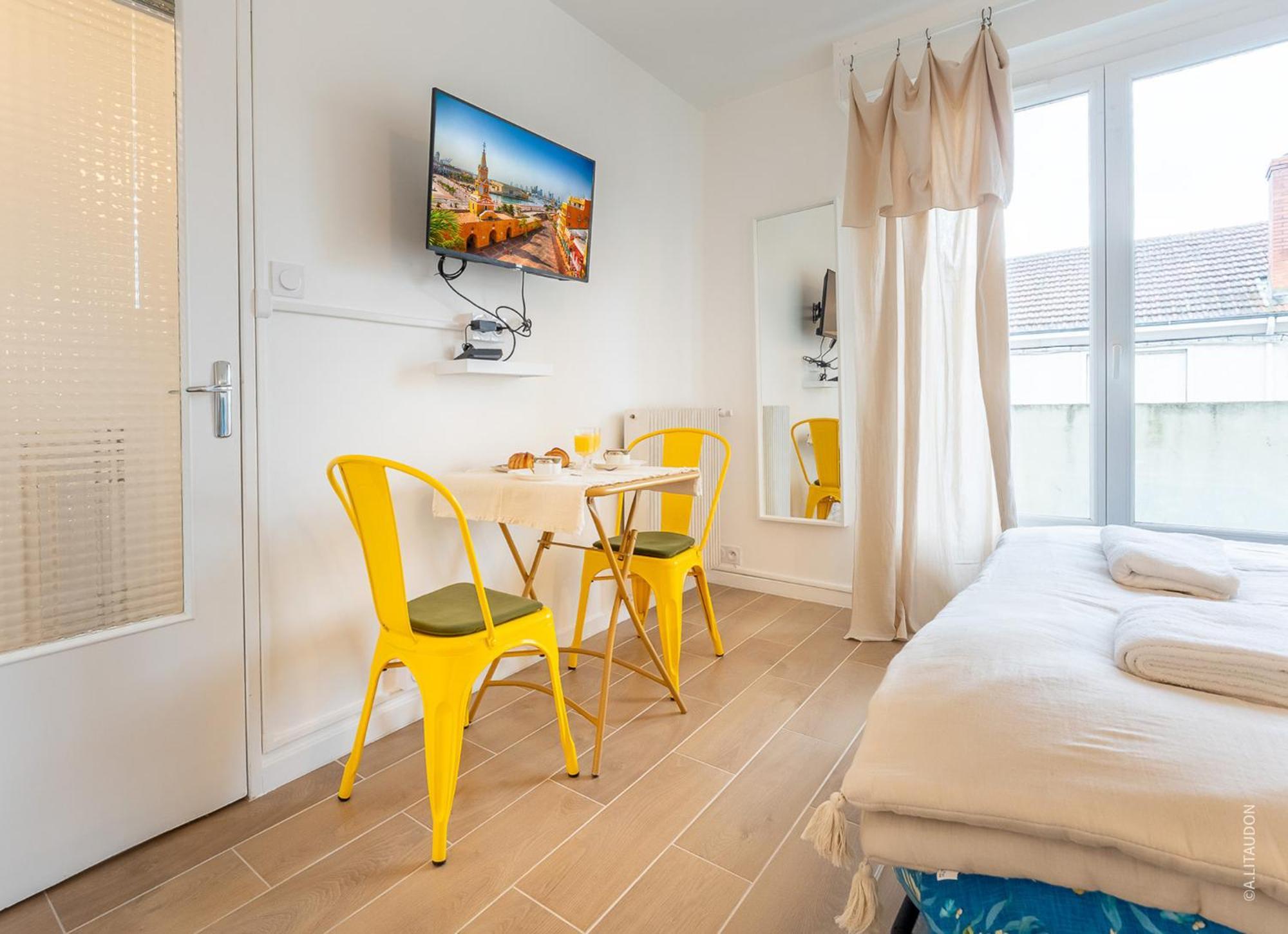 De Charme A #11 Apartment Digoin