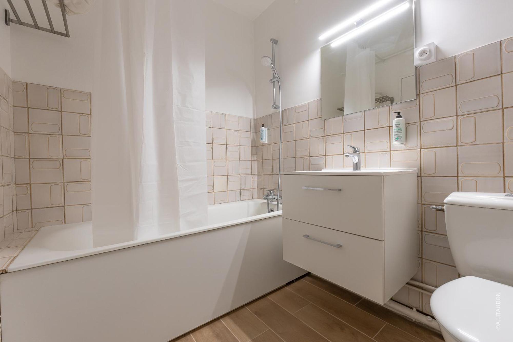 De Charme A #11 Apartment *